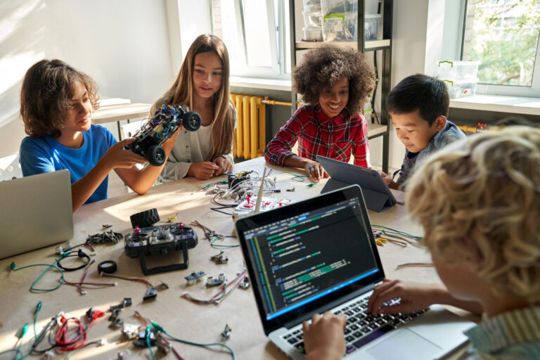 Benefits of Project-Based Learning in Coding Education